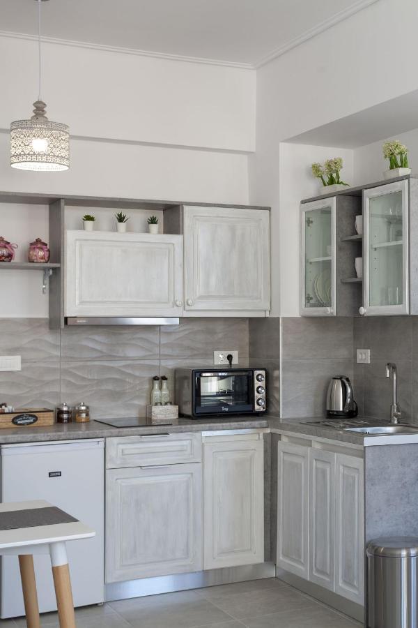 Fedias Luxury Flat Psyrri Square Atenas Exterior foto